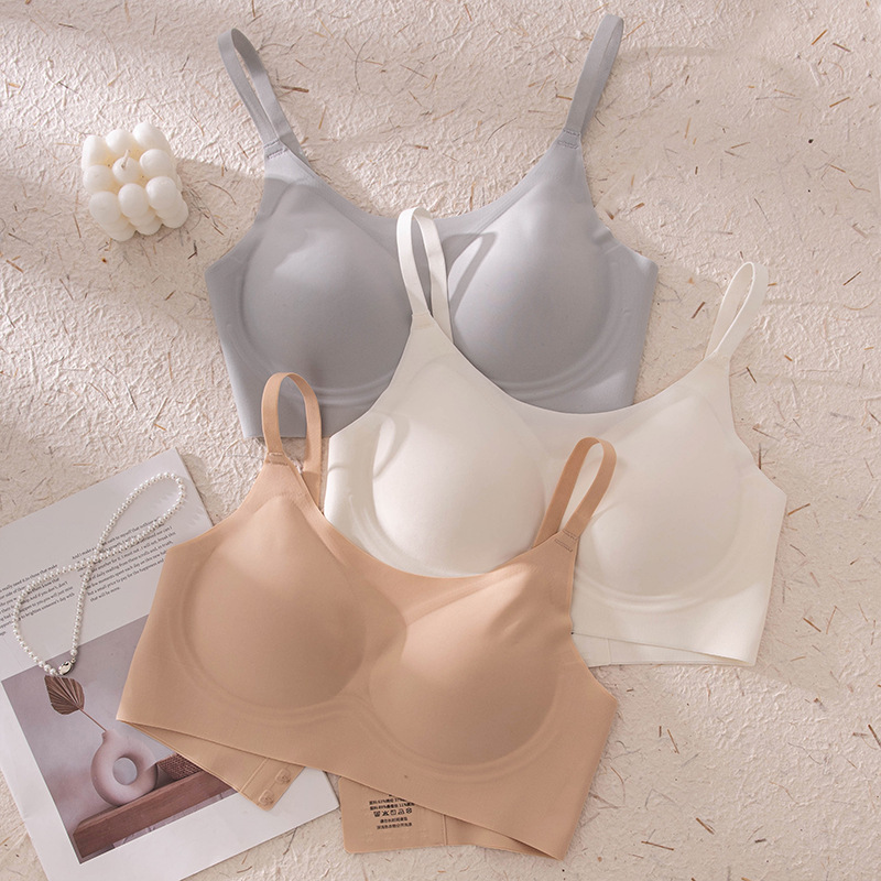 Silk seamless underwear, women's small breasts, anti-sagging, lace-pulling bra, summer thin white T-shirt, not even transparent, invisible details Picture