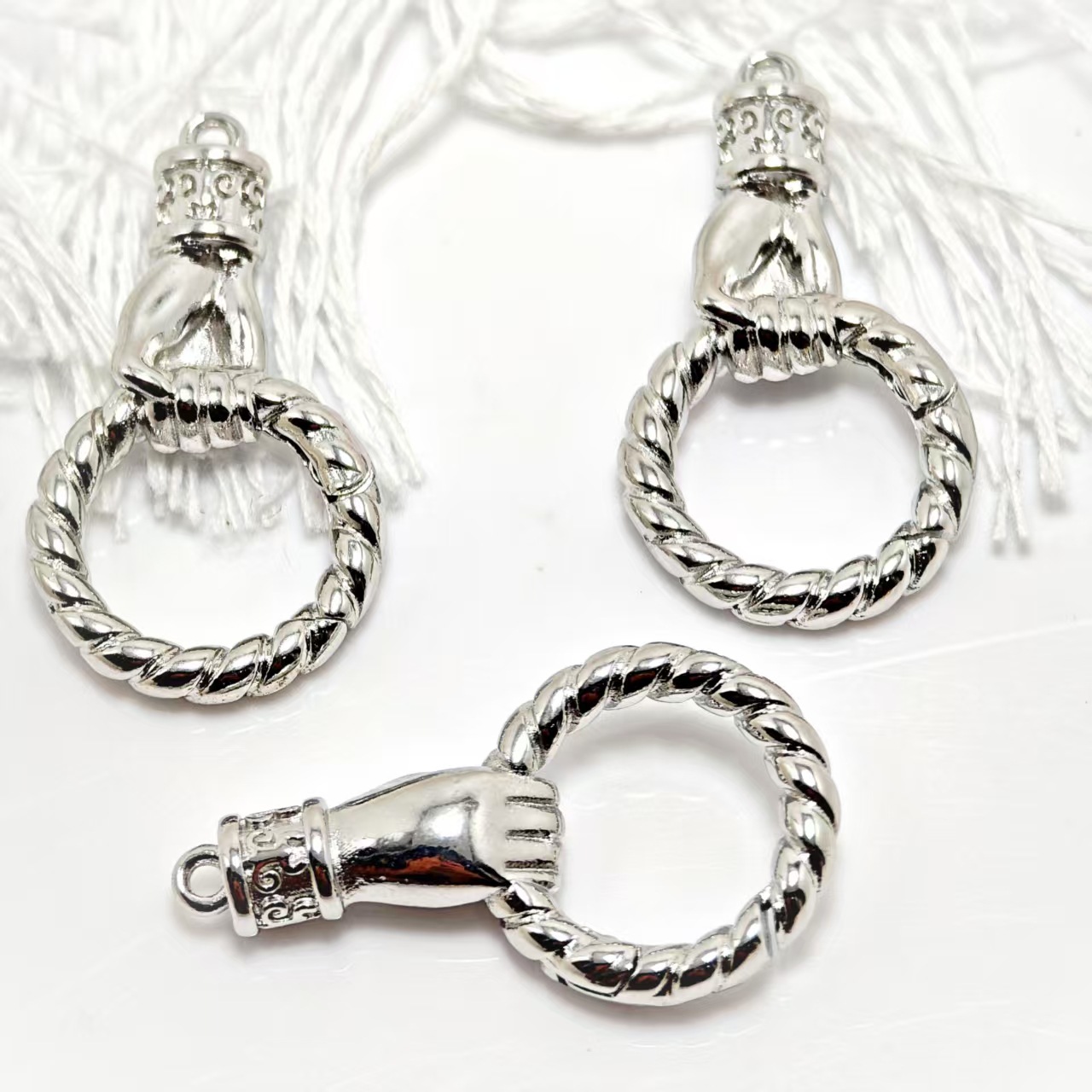 DIY jewelry necklace clasp, 18K thick gold and white gold regular accessory connection clasp, special-shaped bracelet clasp details Picture