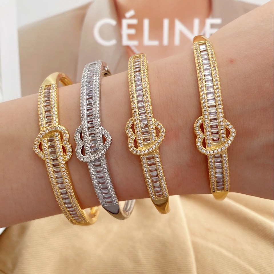 New 18K gold-plated bracelet with a light luxury style, heart-shaped zirconium-inlaid open ring bracelet, cross-border jewelry supply for women Specification image