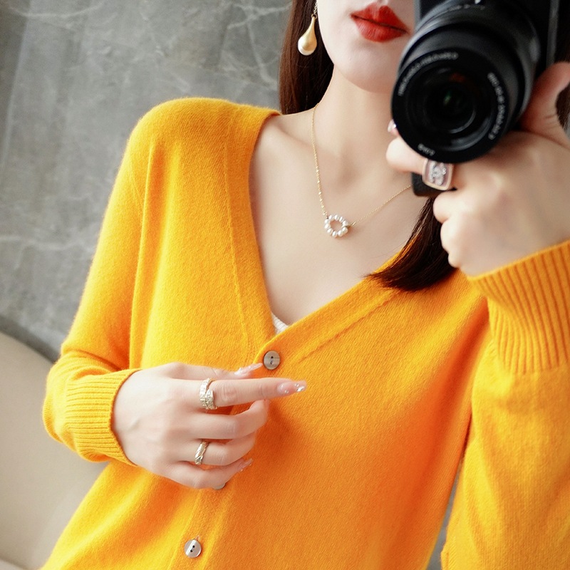Knitted cardigan for women, spring knitted coat, long-sleeved sweater, cardigan, large-sized autumn coat, cross-border sweater coat for women details Picture
