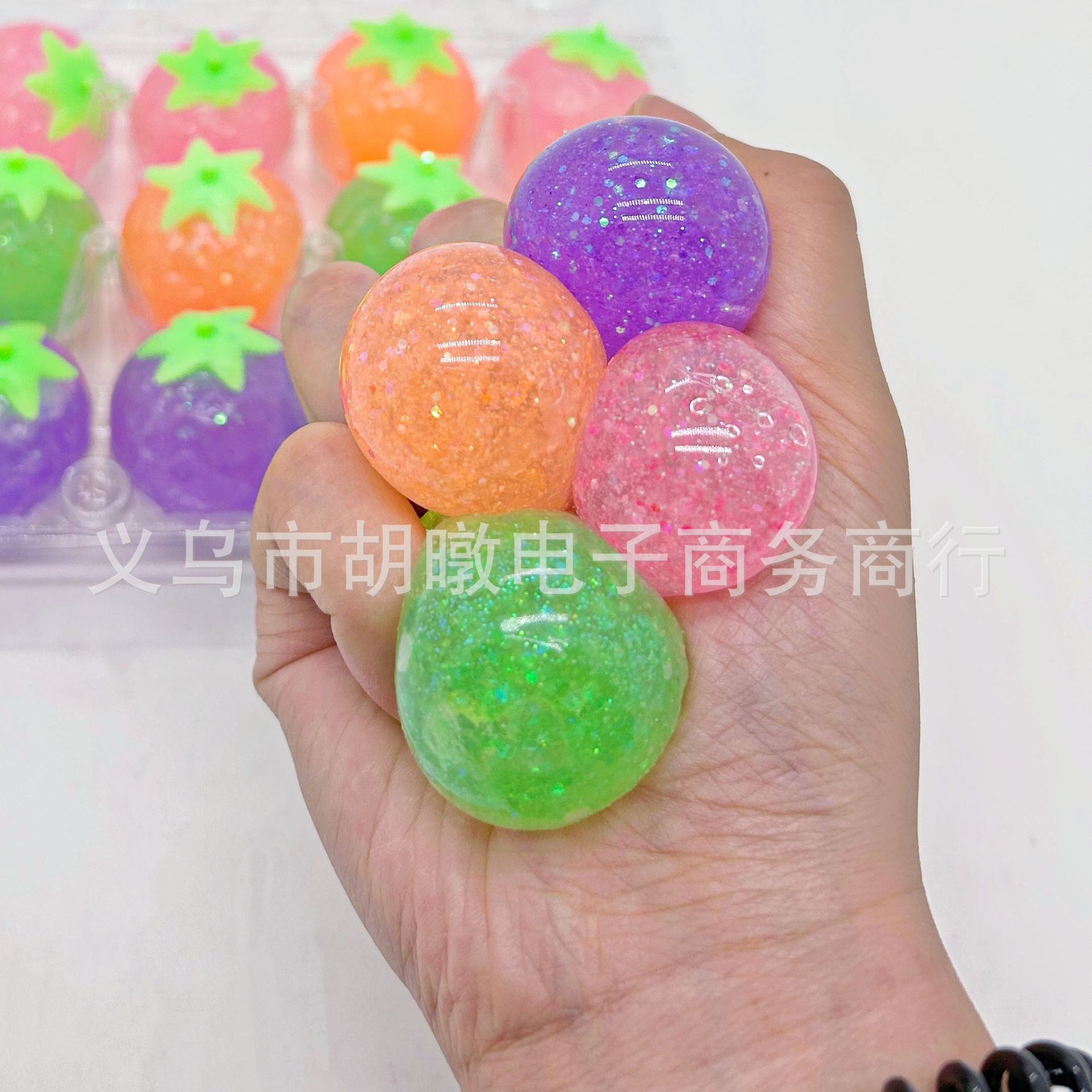 Cross-border best-selling colorful gold powder strawberry Kneading Fun creative stress-relieving toys, Q and juicy stress-relieving kneading fun wholesale Specification image