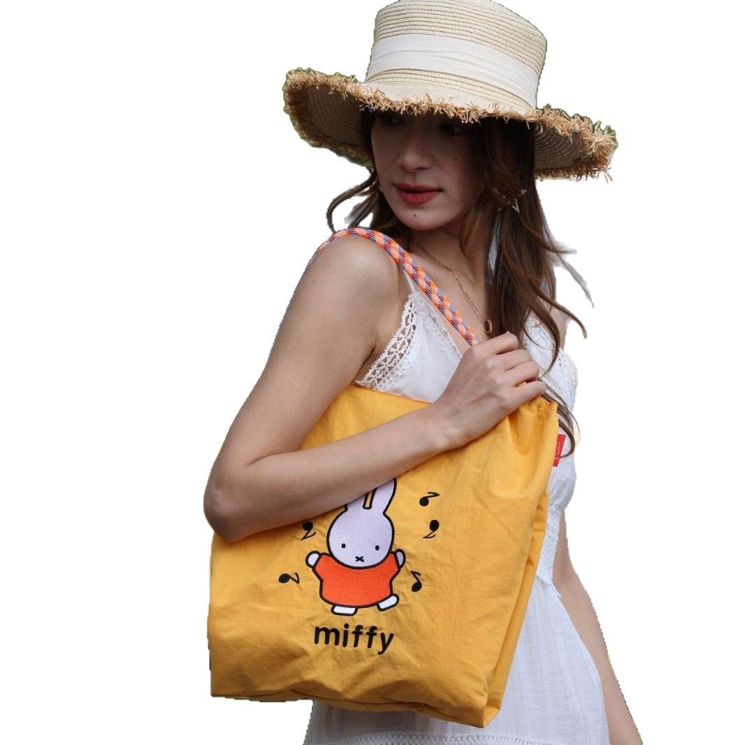 【 Official Authorization 】 Miffy embroidered Canvas Bag, Cute cartoon handbag for girls, versatile student handbag, single-shoulder crossbody bag Item Picture