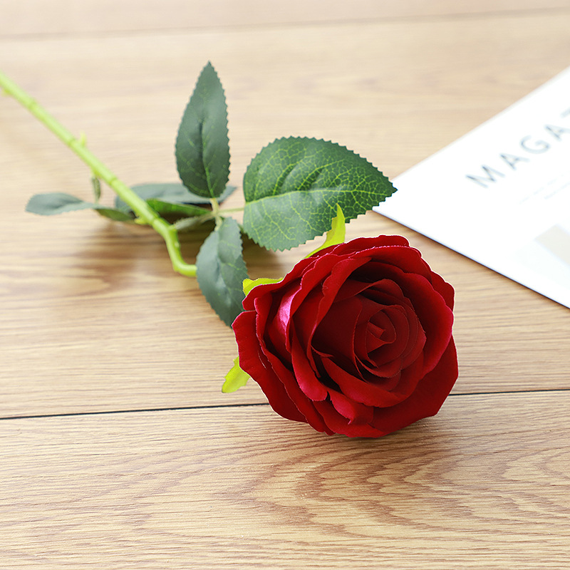 Duofu faux velvet rose, single floor-standing flower, artificial flower, wedding hand-held decorative material, living room, bedroom, wedding flower Application Scenario