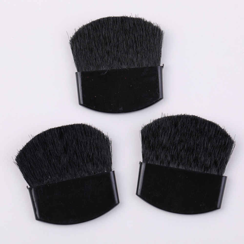 Manufacturer's makeup accessories: Brush, fiber bristle blush brush, beginner's blush flat brush, wholesale makeup brush, soft bristle Application Scenario
