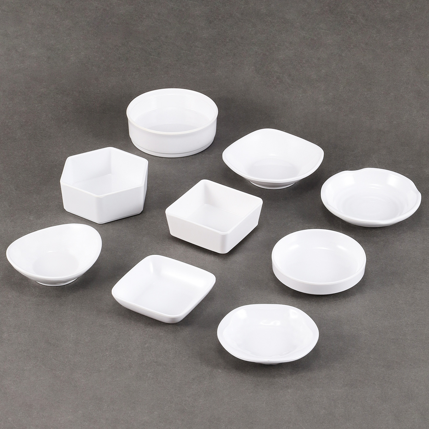 Melamine small plates, imitation porcelain Korean round plates, cold dish plates, snack plates, hot pot and barbecue dipping plates, seasoning plates, commercial Specification image