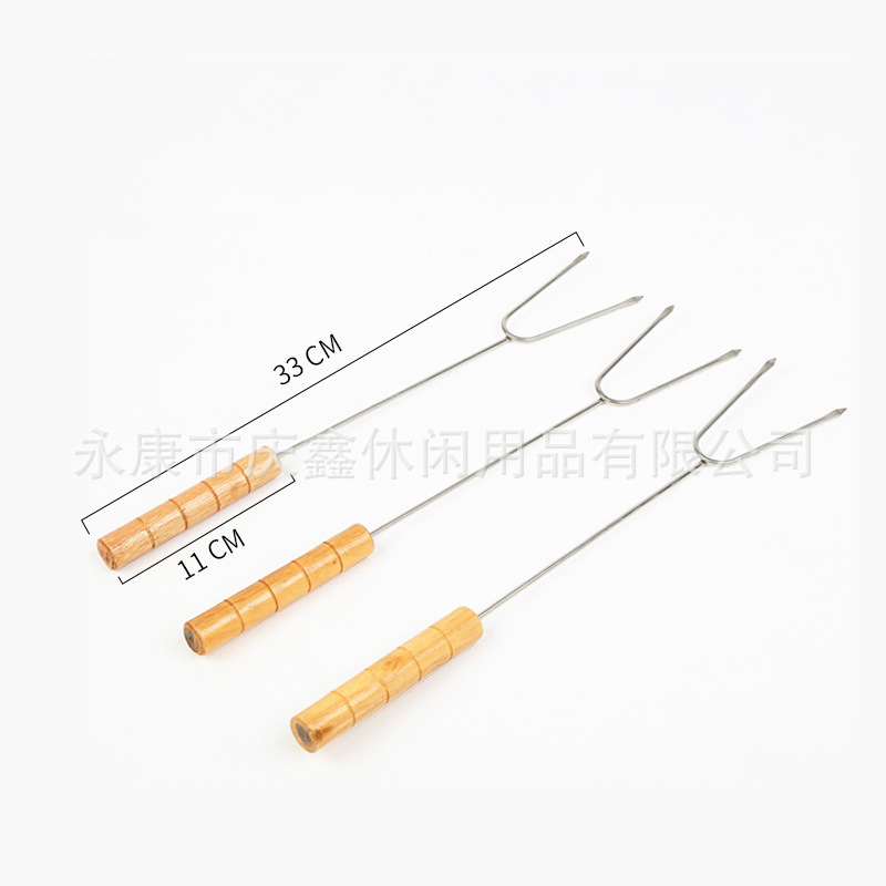 竹签/烧烤叉/烧烤签字/竹签烧烤签/方形烧烤签白底实物图