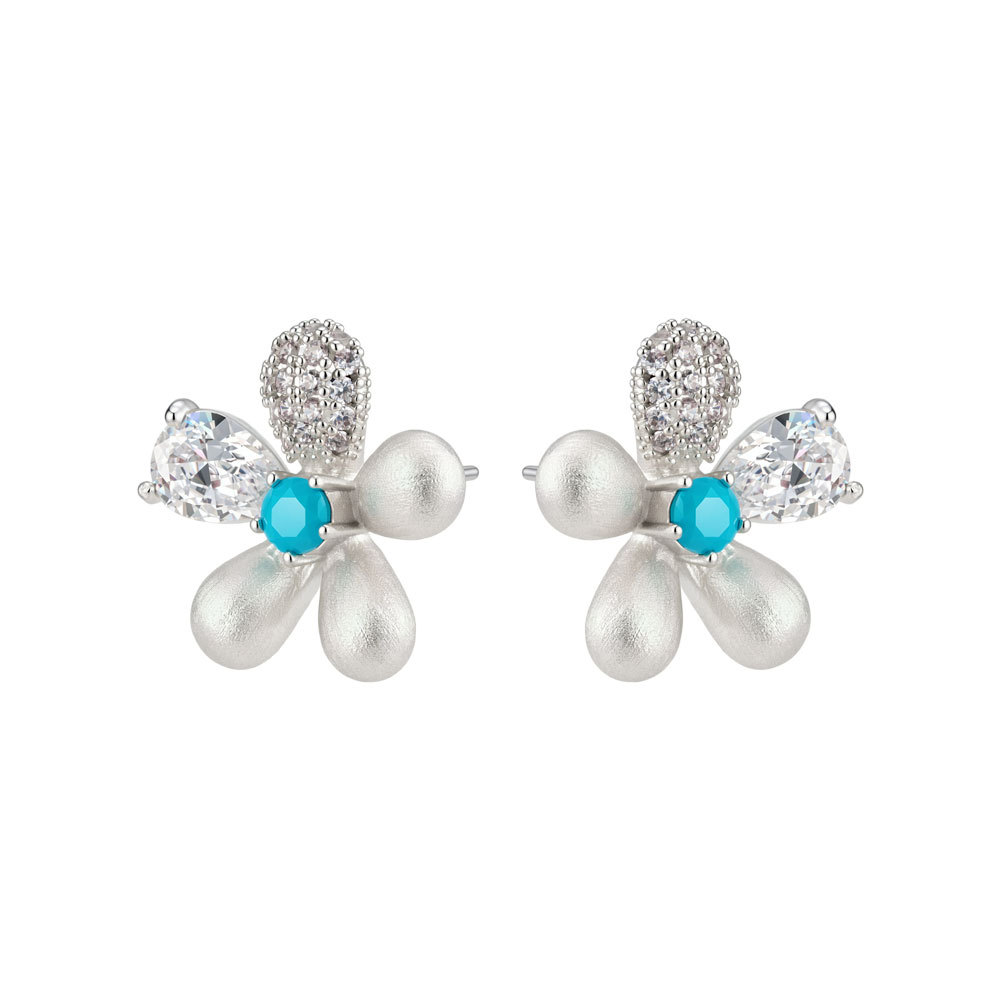Original fresh and three-dimensional brushed flower stud earrings, copper alloy inlaid with zircon s925 silver needle, high-end and versatile women's earrings Item Picture