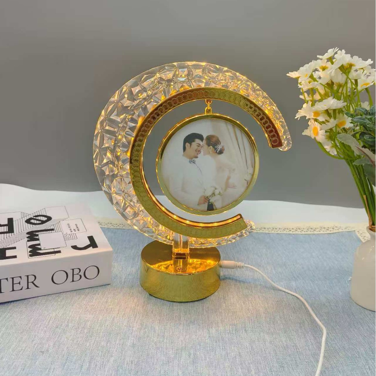 LED相框灯发光相框月亮外框创意摆件儿童房小夜灯照明相框二合一