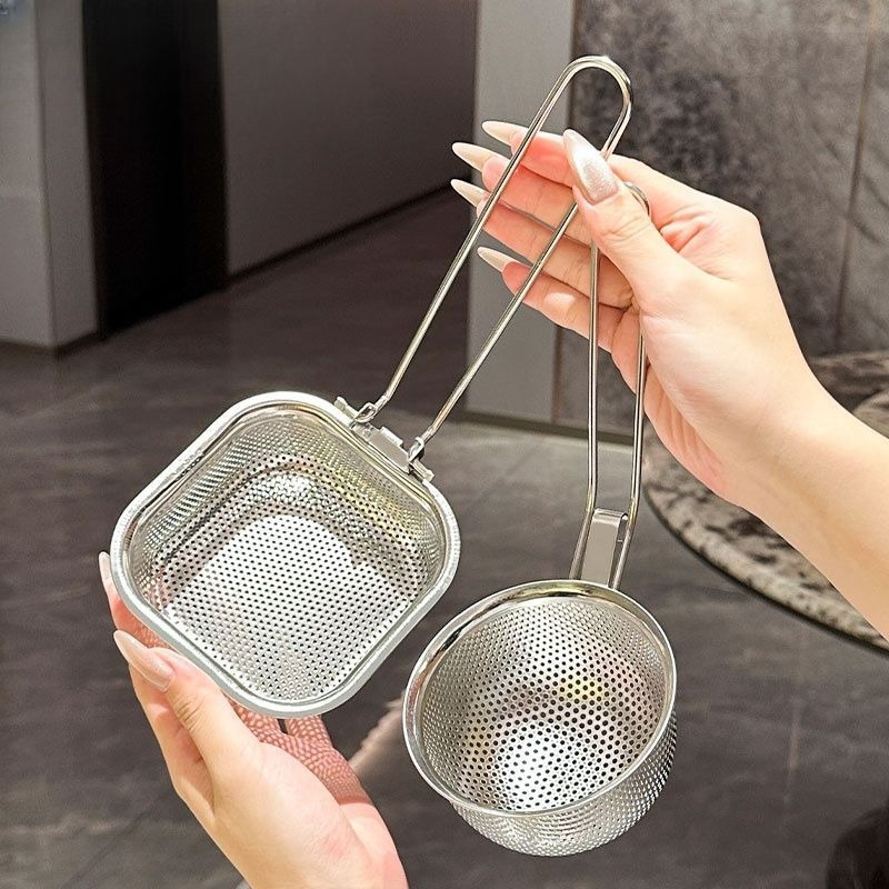 Stainless steel scooping spoon for household kitchen, used for scooping noodles, frying, draining oil, thickened filter screen, folding handle, square strainer spoon