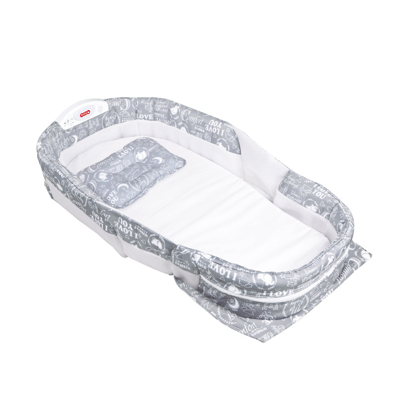 婴幼儿床中床便携式可折叠分隔床仿生床多功能音乐夜灯防压幼儿床白底实物图