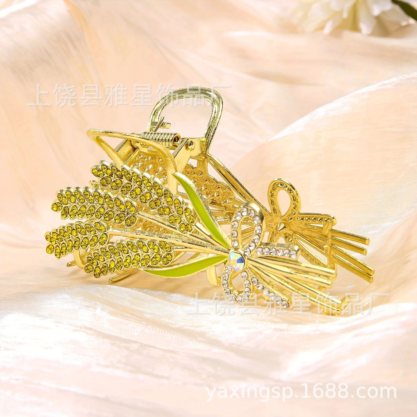 The new golden wheat ear champagne rhinestone princess headwear hairpin is grand and super sparkling crystal, luxurious goddess hairpin headwear details Picture