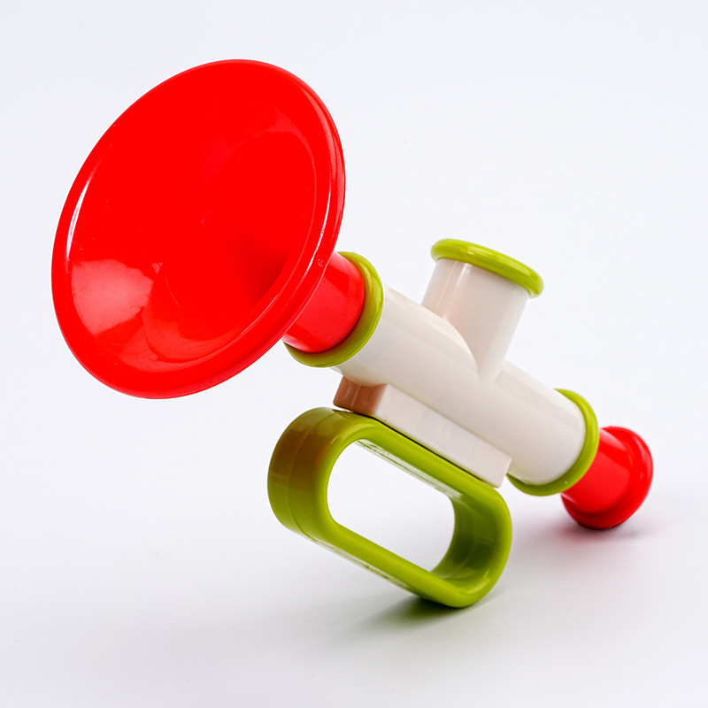 Children's plastic trumpets, little tick-tobs, trumpet toys, cheering props, kindergarten gifts, night market stalls Application Scenario