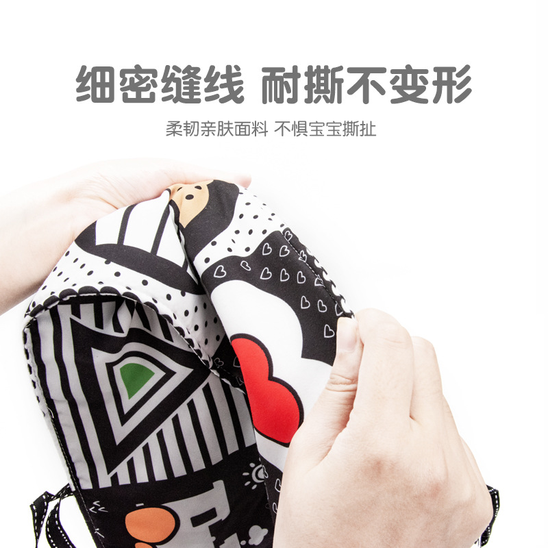 Cross-border early education teaching AIDS, infant intelligence enlightenment, black and white tracking cloth book bed, baby visual stimulation toys wholesale Application Scenario