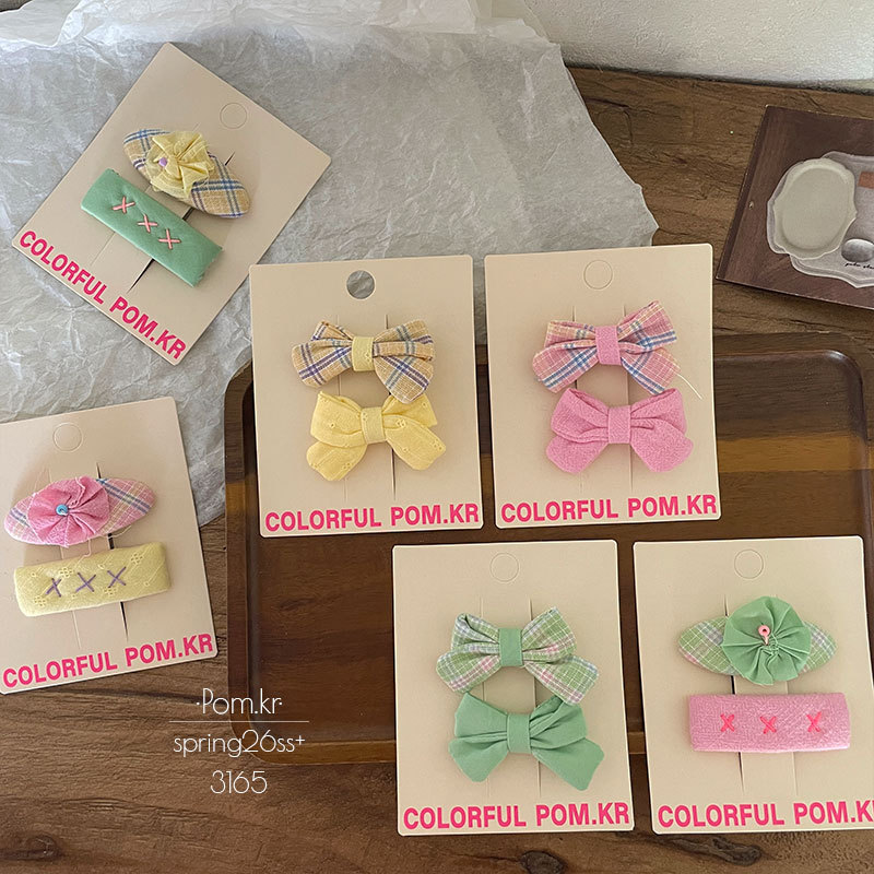 New Korean-style sweet beauty checkered fabric bow hair clip, handcrafted for children, fully wrapped side broken hair duck clip hair accessory for women Specification image