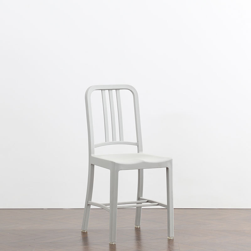Star Navy Chair, outdoor leisure chair, coffee shop dining chair, colored plastic conference and negotiation staff chair, simple industrial chair details Picture