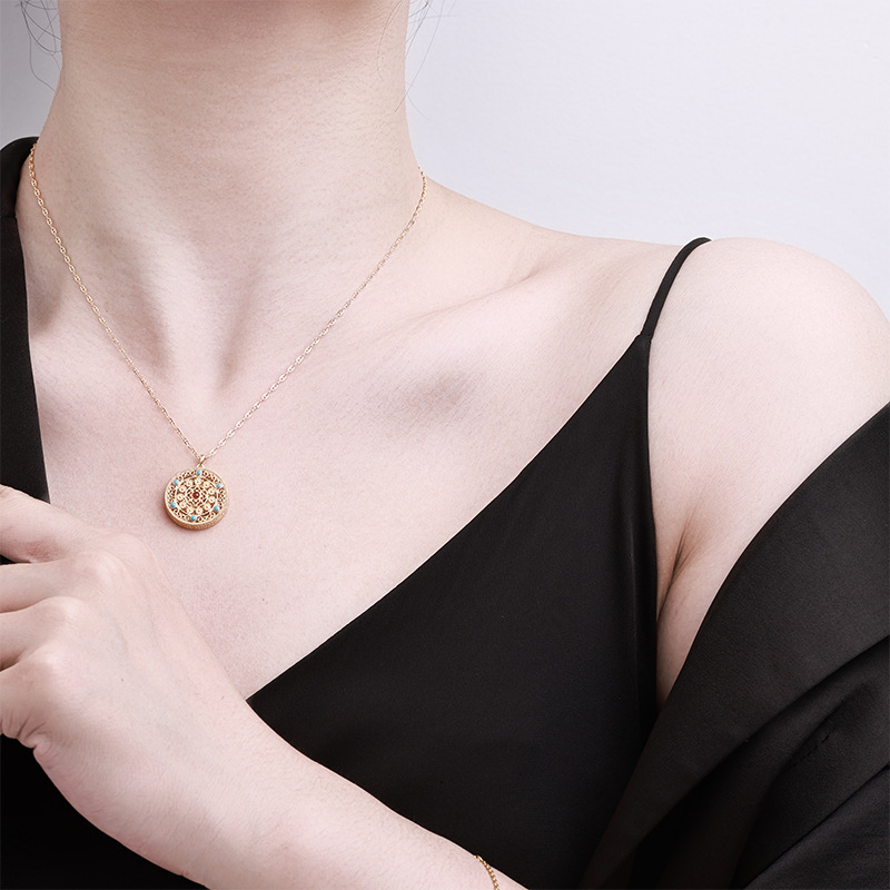 卓恒甄选S925纯银幻彩高级感蝴蝶项链轻奢小众百搭款春夏季学生闺蜜颈链吊坠