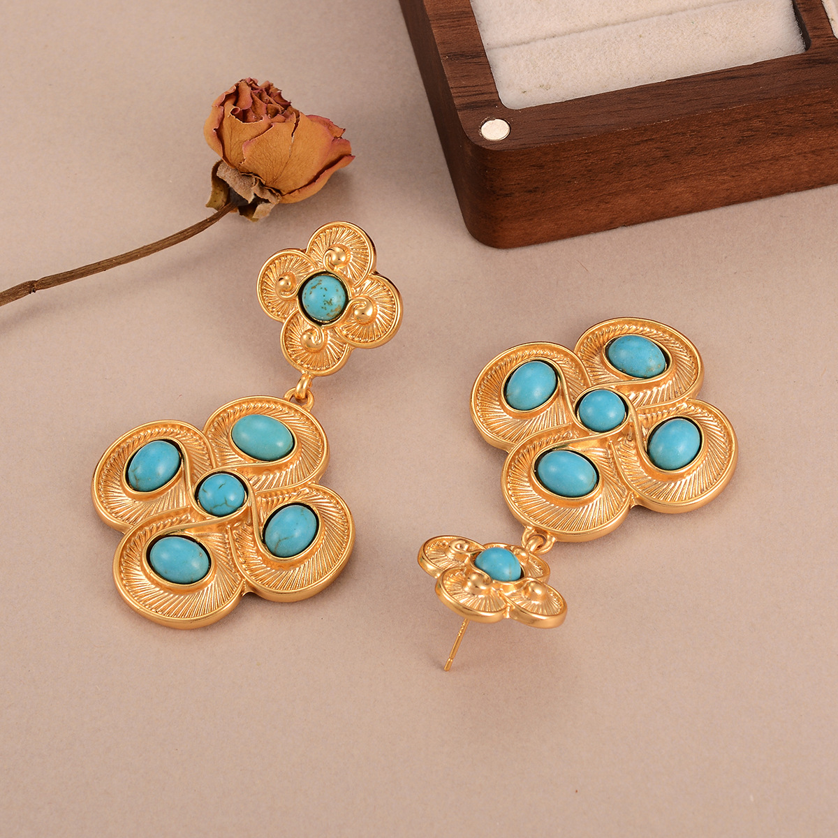 vintage turquoise exaggerated flower tassel earrings, court-style slimming and personalized stud earrings wholesale Specification image