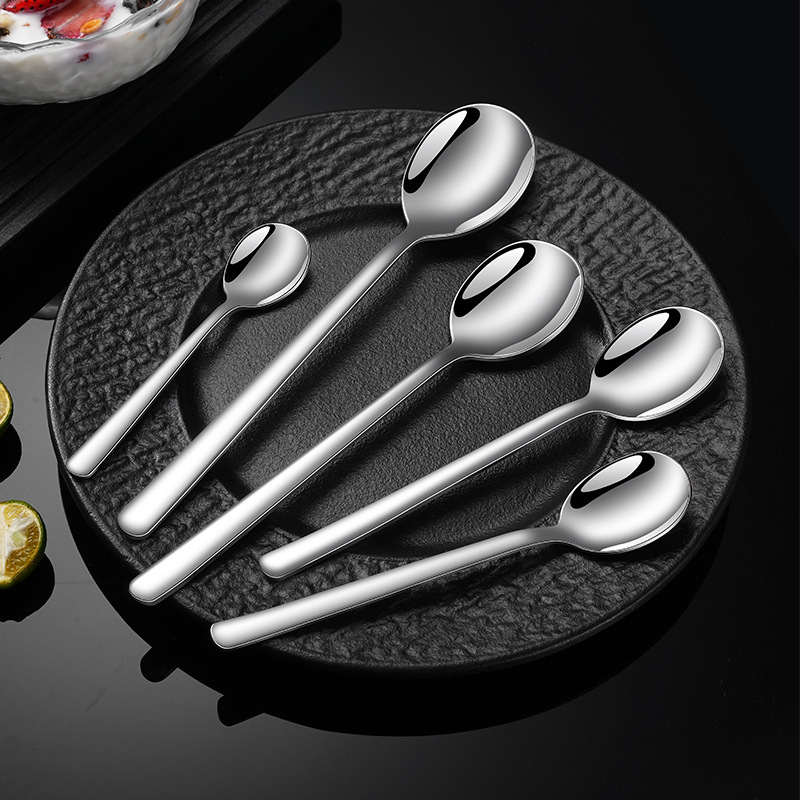 304 stainless steel spoons, household tableware, Korean-style spoons, long-handled thickened soup spoons, coffee stirring round spoons details Picture