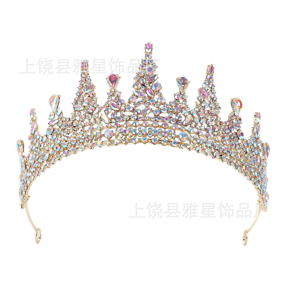 A luxurious golden diamond-encrusted crystal crown for the bride, a splendid tiara for the wedding, a dazzling headwear for the dinner and dance party, and an elegant star Specification image