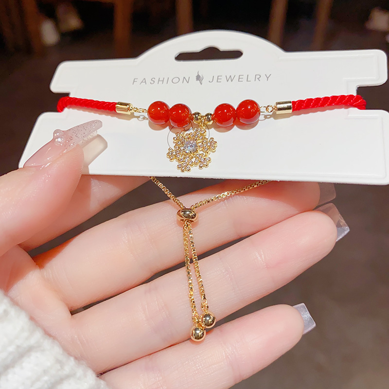 Otoño invierno nueva moda sentido alto temperamento cuerda roja zirconita nieve pulsera año nuevo delicado nicho diseño sentido pulsera Specification image