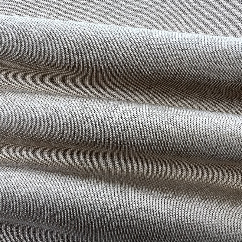 320g32s premium cotton sweatshirt fabric, knitted wool-eating fish-scale loop fabric, 85 cotton, 15 polyester sweatshirt fabric Application Scenario