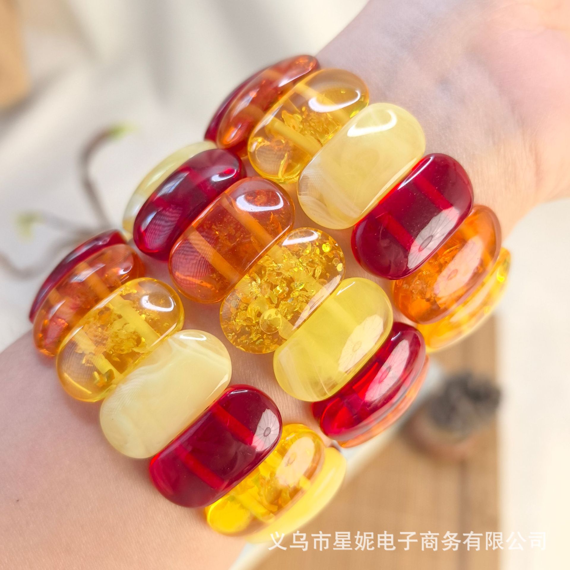 Meteorite red Edin bracelet, chicken-blood stone red Edin bracelet, jade carving, gift for sale Application Scenario