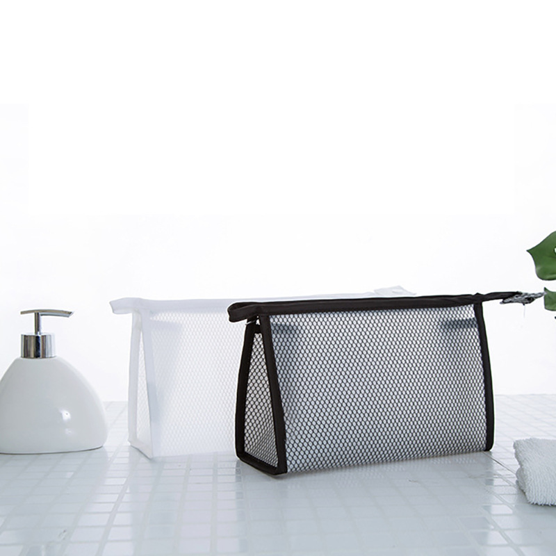 Transparent cosmetic bag, travel storage bag, portable PVC grid toiletry bag, waterproof travel cosmetic supplies storage bag details Picture