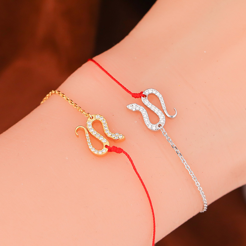 小红书热卖法国巴黎新款本命年蛇年幸运红绳手链编织直播爆款