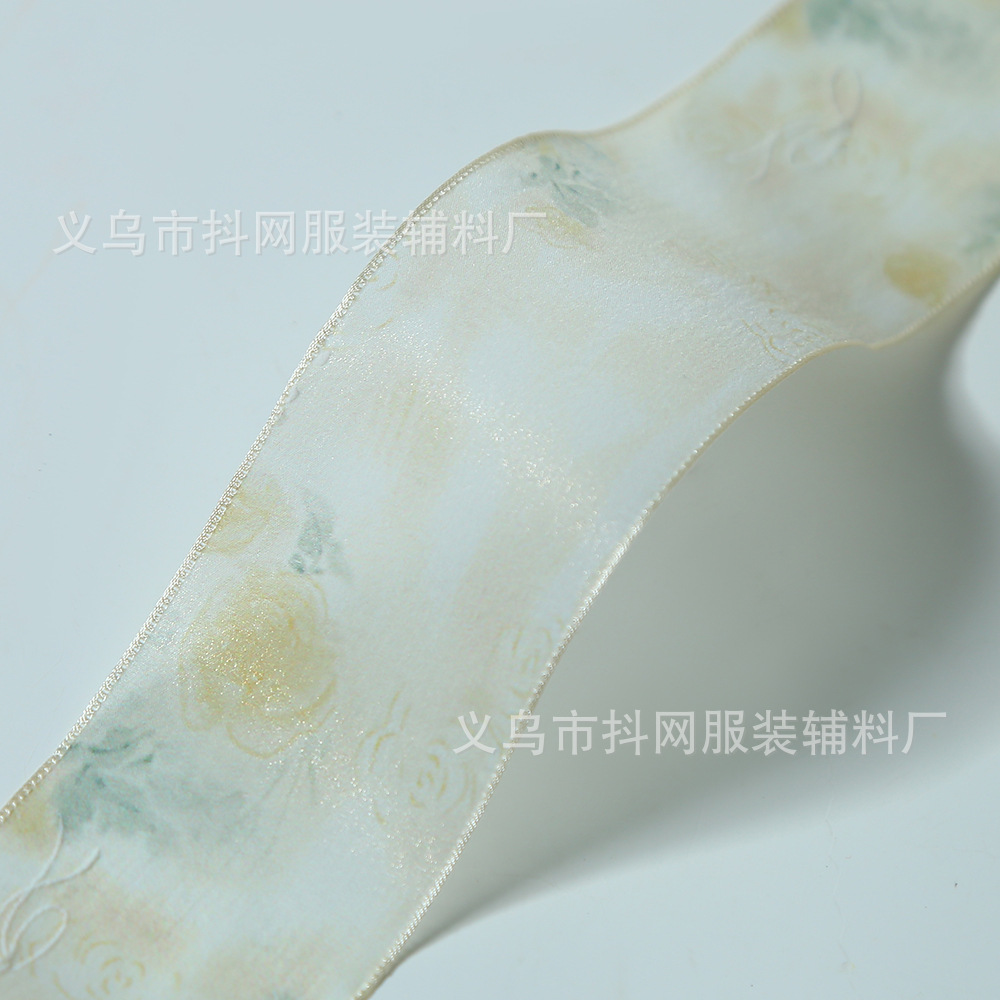 Handmade diy hair accessories, fresh flower gifts, floral art packaging with traditional Chinese style dyed rose ribbons, colored overprinted gauze ribbons Application Scenario