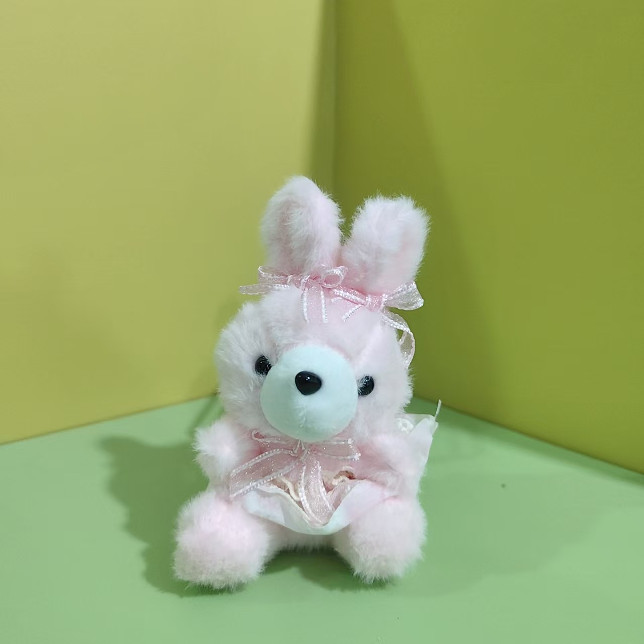 Cute and adorable internet-famous little rabbit pendant, plush toy doll, dress, rabbit bag, hanging decoration, keychain, doll Specification image