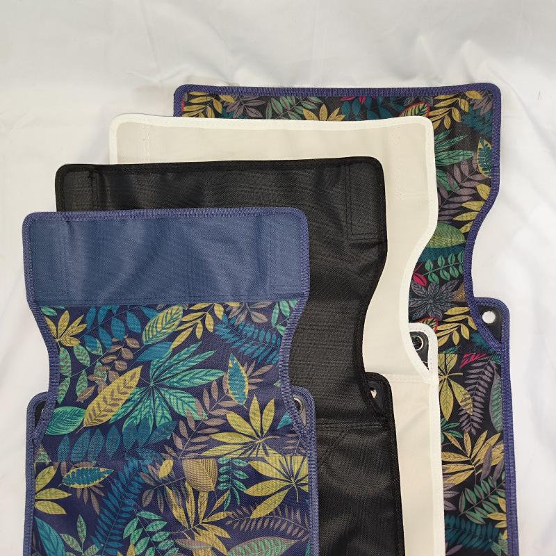 Chair seat, outdoor folding chair accessories, double-layer Oxford fabric thickened seat cushion, outdoor folding chair replacement fabric Application Scenario