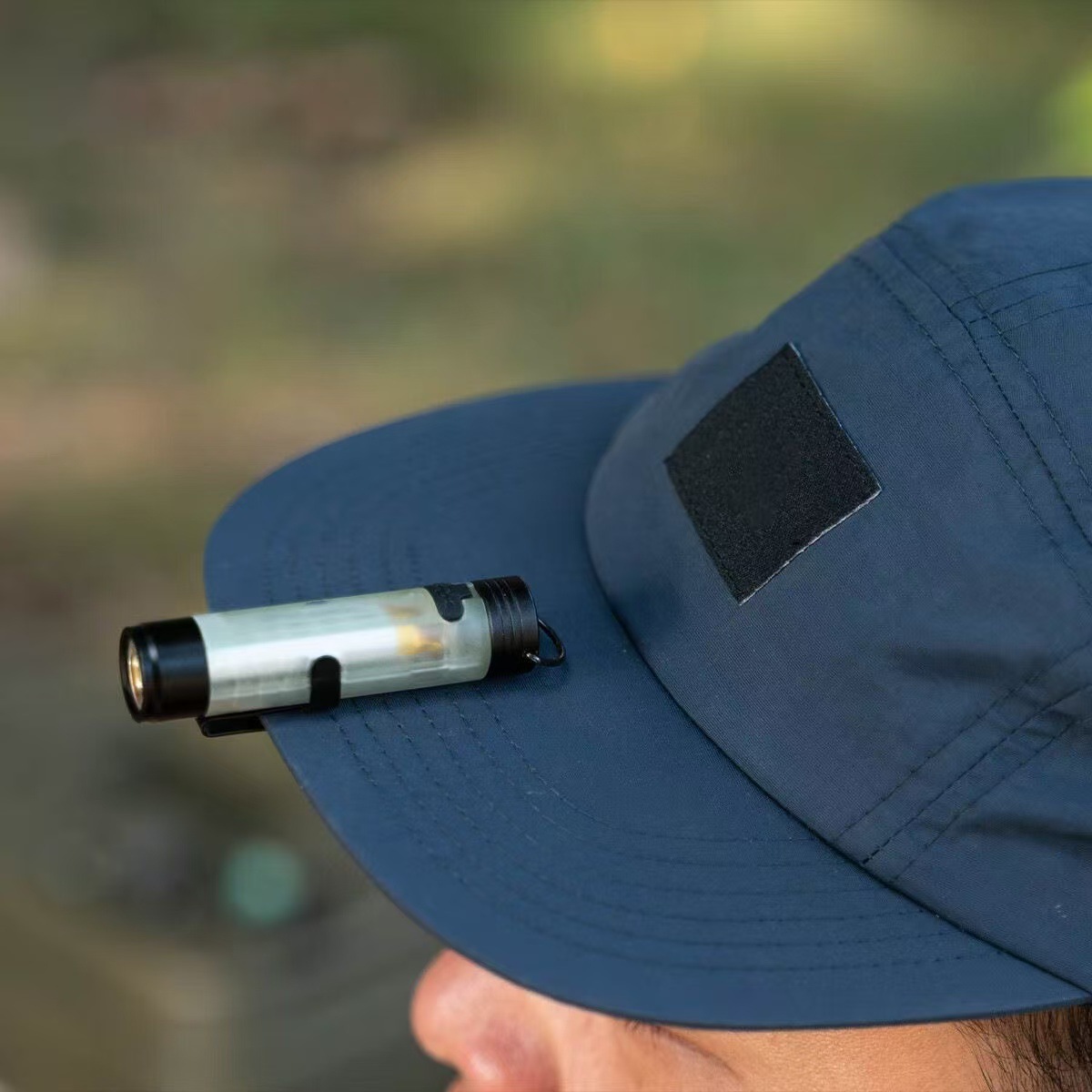 Outdoor Workshop high-intensity magnetic attraction flashlight, rechargeable camping hook tent lamp, LED keychain flashlight details Picture