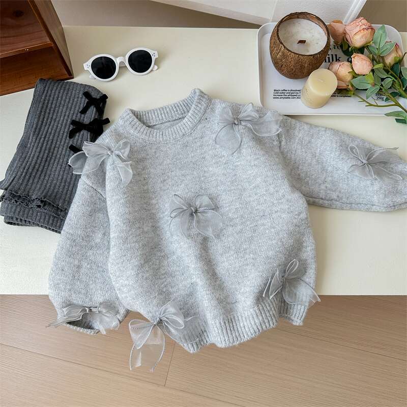 Tongxingyuan Korean children's sweater Spring and Autumn New Style stylish girls' Korean-style children's bow knitted sweater Application Scenario