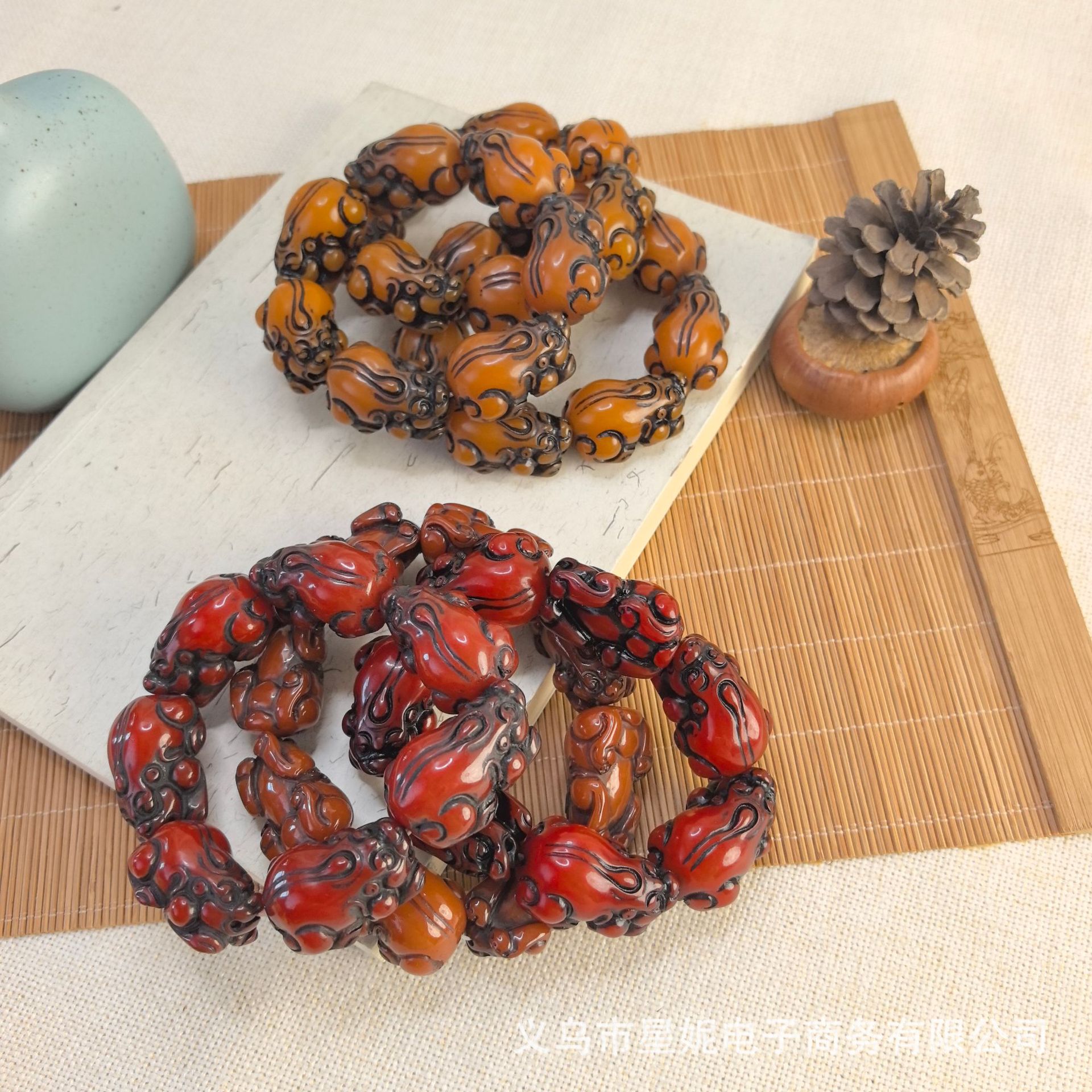 Meteorite red Edin bracelet, chicken-blood stone red Edin bracelet, jade carving, gift for sale Specification image