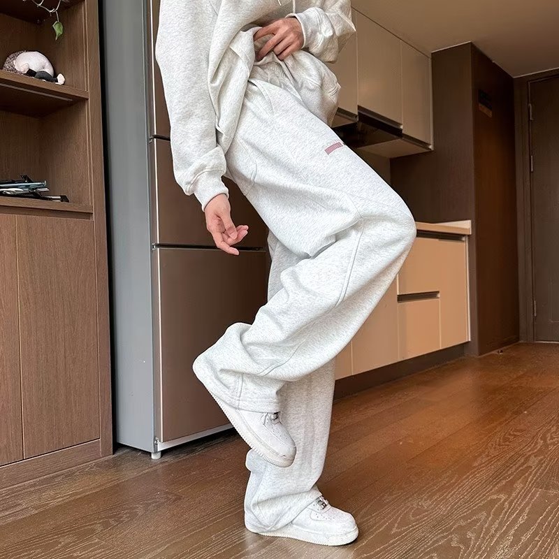 American hiphop solid-color sweatpants for boys, autumn, teenagers, trendy sports, straight-leg casual long pants, cross-border trend Application Scenario