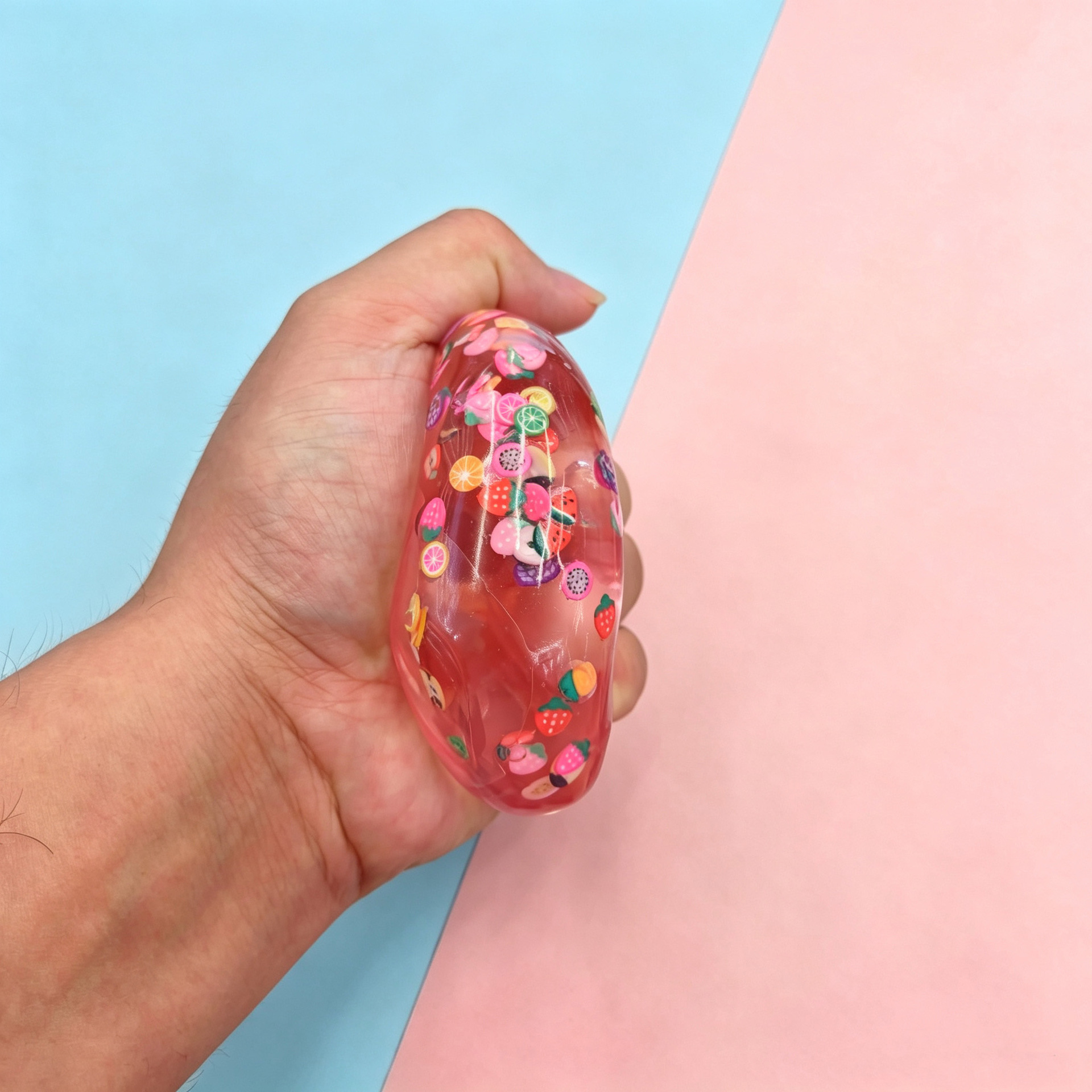 Cross-border same style Xiaohongshu fruit slice square maltose pinch release toy slow rebound toy wholesale new style Application Scenario