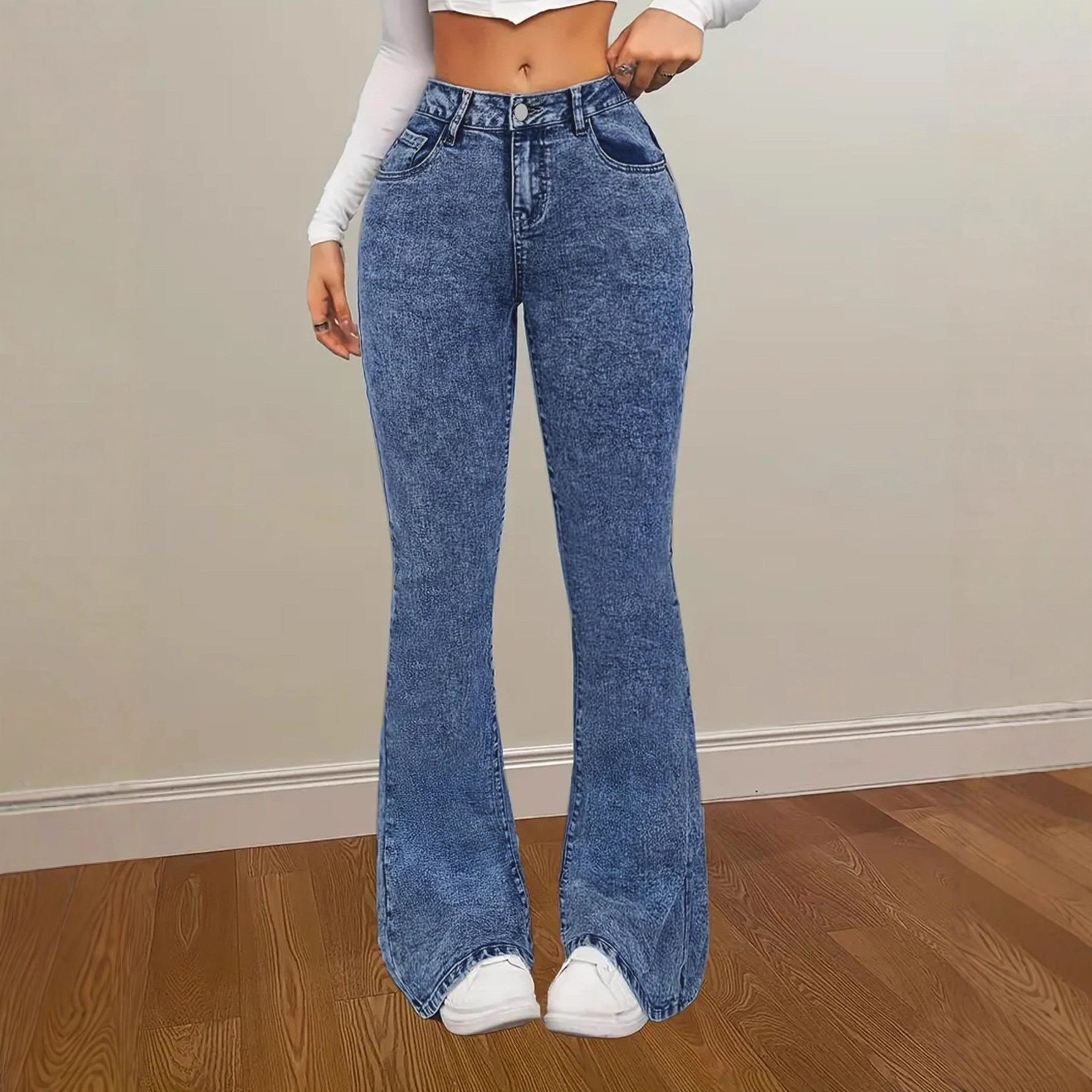 女式牛仔裤实物图