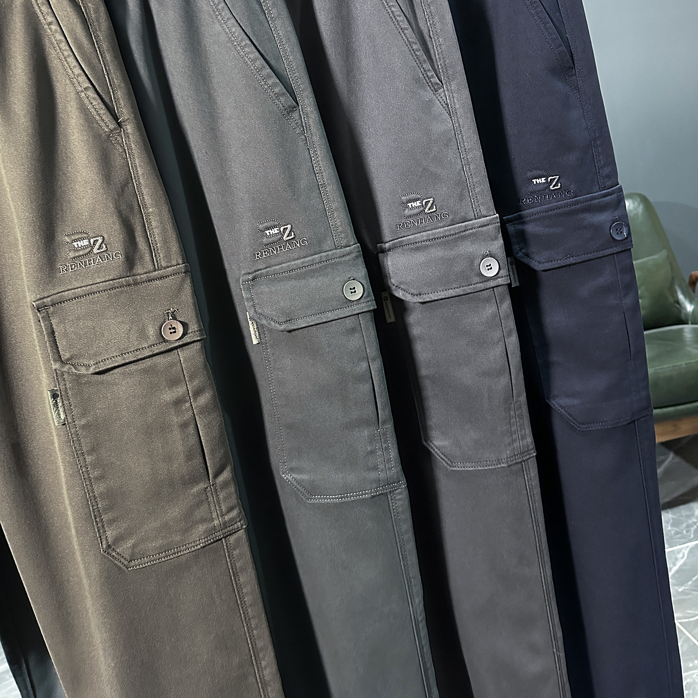 In the autumn of 2025, the thickened men's casual pants from Lyocell Tencel are trendy, fashionable and versatile, as well as versatile workwear pants for men Specification image