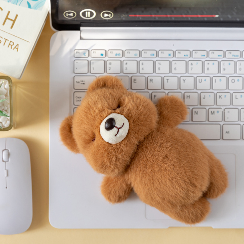 Wholesale of rear-lying panda plush toys, office brown bear wrist pads, fox elephant learning pads, penguin mouse pads Application Scenario
