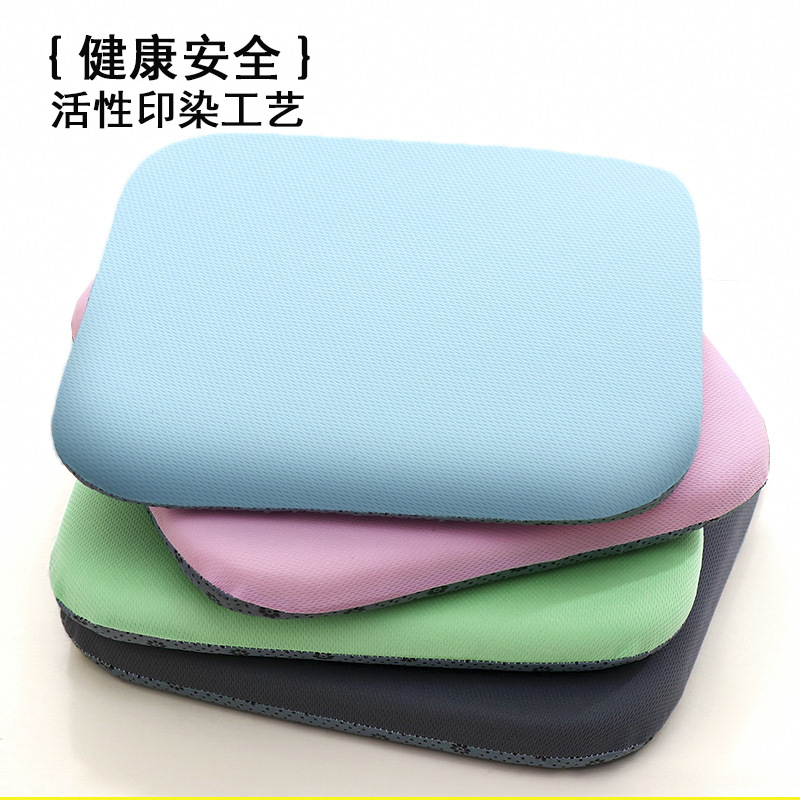 电动U型枕/老年人日用品护理垫/老人用品/梳子/按摩器白底实物图