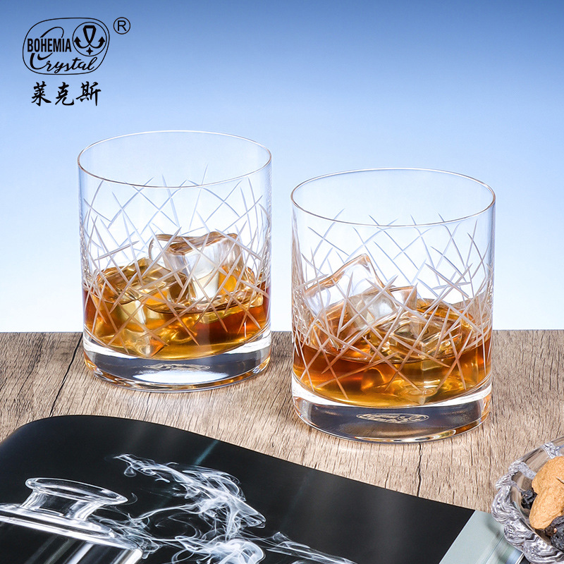 Czech imported crystal ashtray, engraved whisky glass, double-layer ashtray, practical business gift for customers Specification image