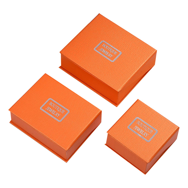 Creative top and bottom cover watch jewelry box, high-end gift box, flip cover lipstick empty box, custom-made top and bottom cover box Application Scenario