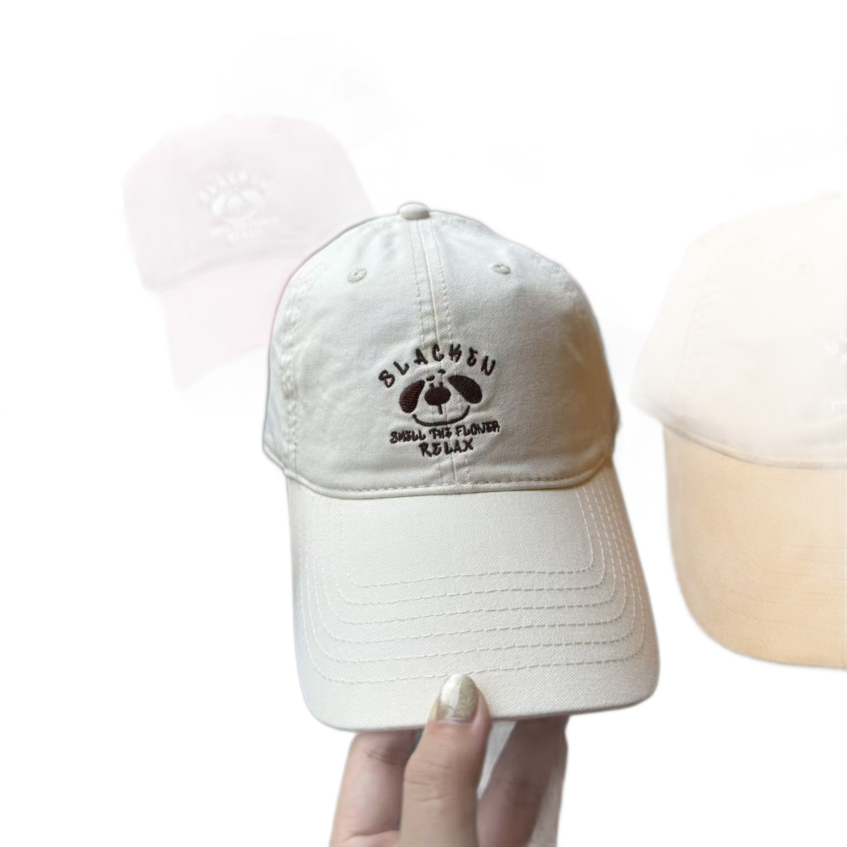 The new Korean version of embroidered letter baseball caps, women's spring and summer couple sun hats, casual shopping soft top baseball caps trend Item Picture