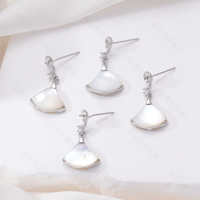 S925 Silver Needle Pearl Stud Earrings, micro-inlaid natural white shell butterfly semi-finished earrings, hollow base diy accessories Specification image