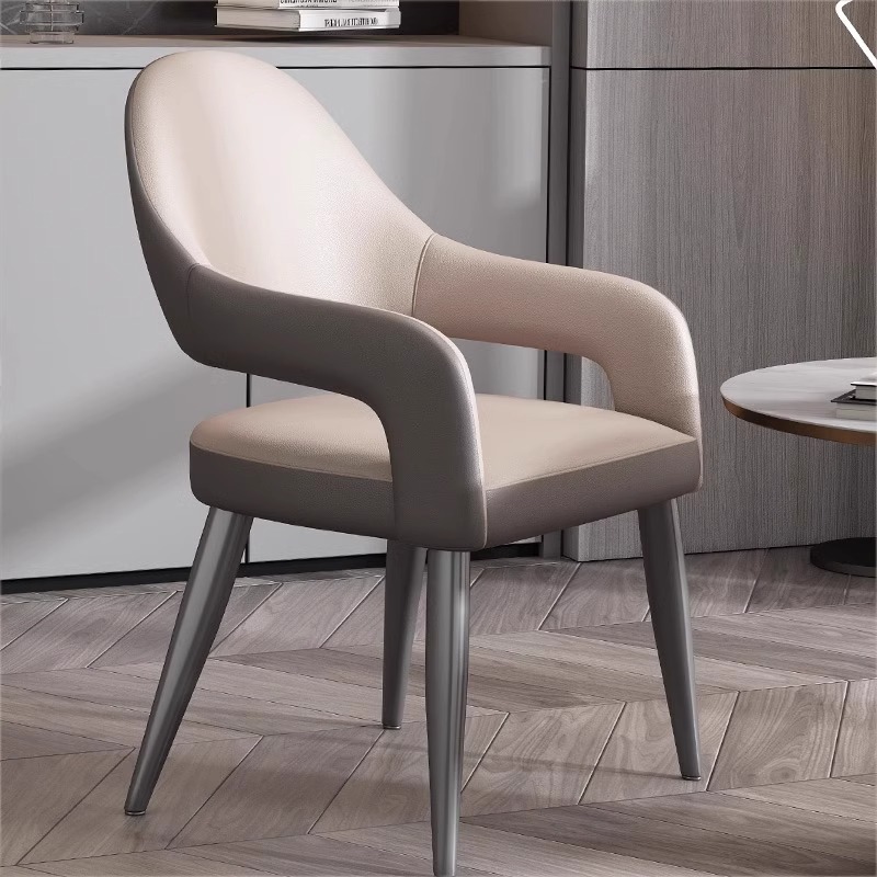 Star Factory wholesals Italian light luxury dining chairs, comfortable home dining tables and chairs, Nordic hotel restaurant leisure negotiation chairs, and leather master chairs