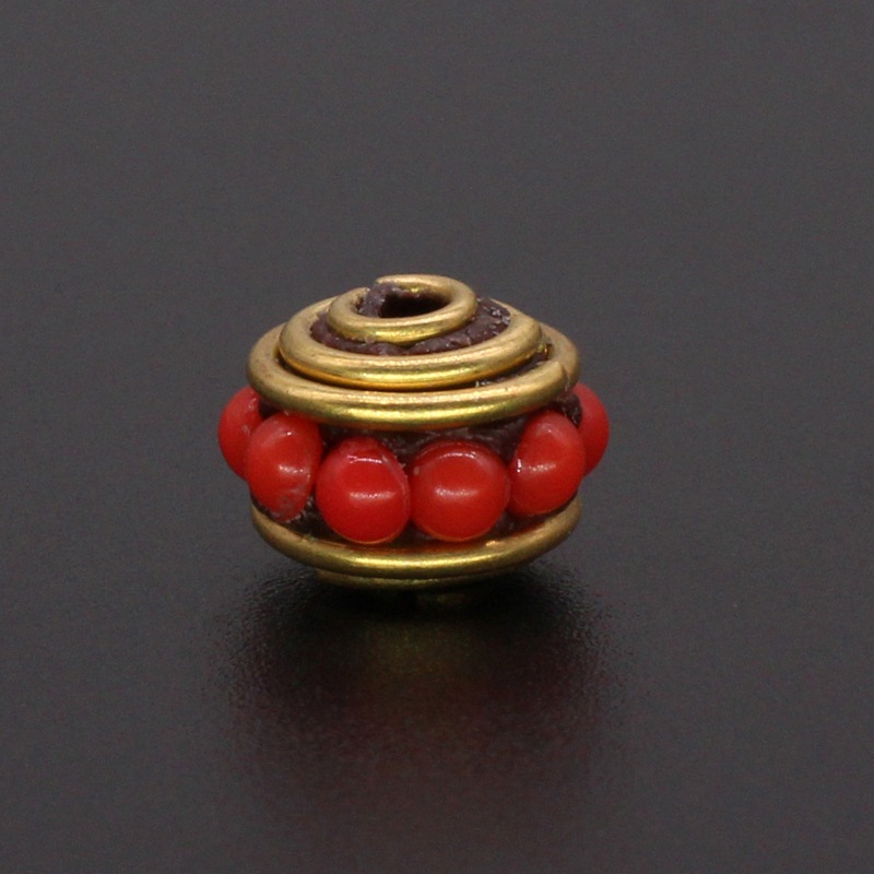 Nepalese copper bead, turquoise inlaid with Tibetan ornaments, retro ethnic style DIY jewelry accessory, back cloud partition bead 007