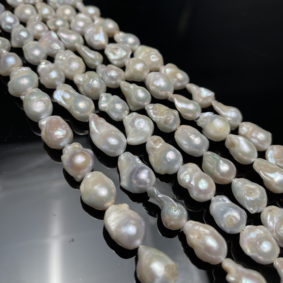New supply of Baroque pearls 12x16mm-15x20mm(patched), dazzling large Baroque irregular-shaped pearls details Picture