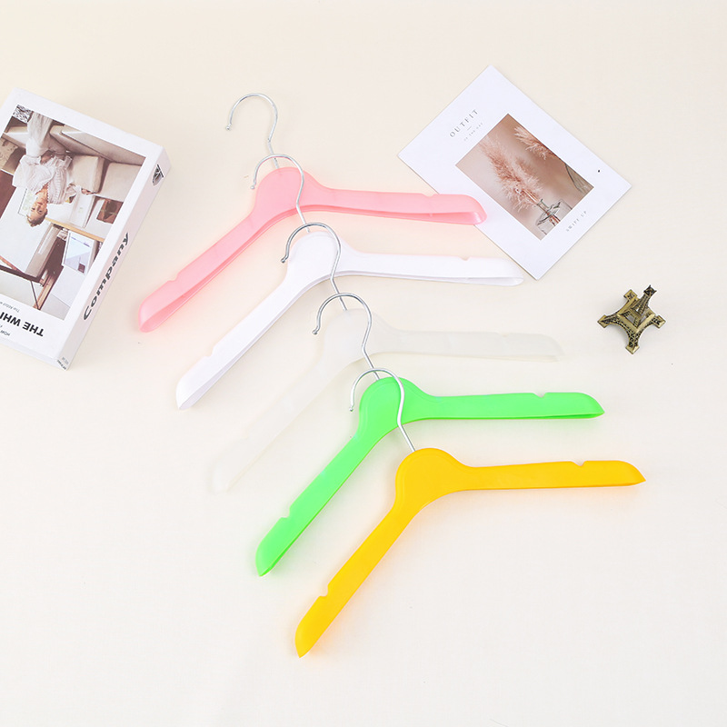 彩色塑料折叠衣架衣服架子衣架衣架子耐用简约家用衣柜收纳用品
