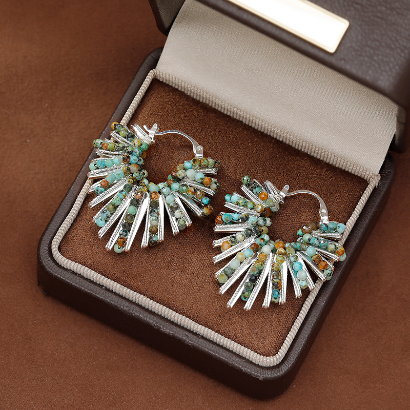 vintage mid-style, fully inlaid zircon, retro artistic ear buckles, geometric line exaggerated earrings, light luxury earrings for women details Picture