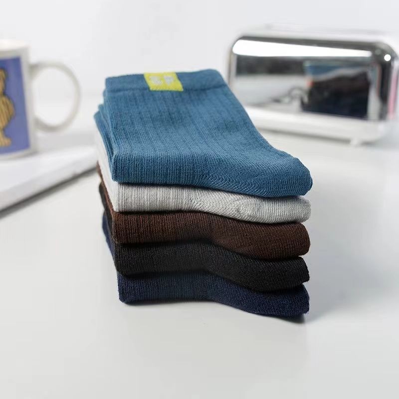 Chunda Socks Men's mid-leg socks Spring and Autumn anti-odor Socks Sweat-absorbing and breathable Cotton Socks Business Versatile Sports Socks wholesale Application Scenario